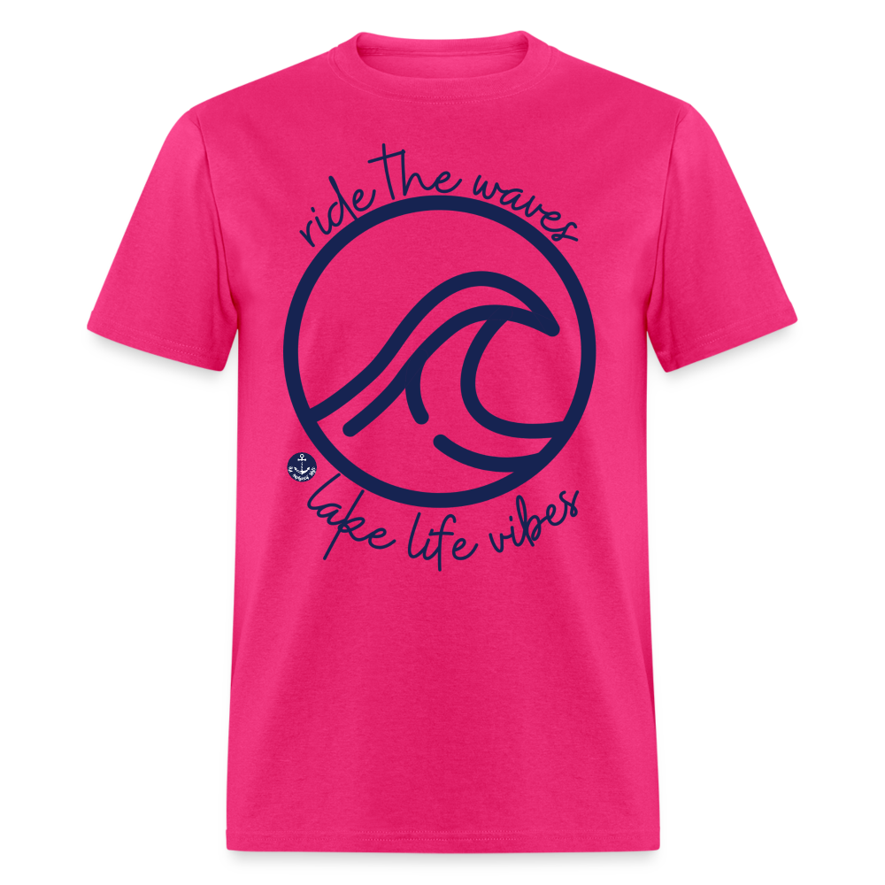 Lake Life Vibes Lake Tee - fuchsia