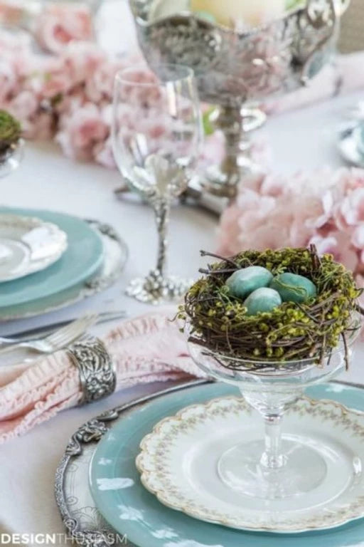 Stunning Easter Tablescapes To Feast Your Eyes On!